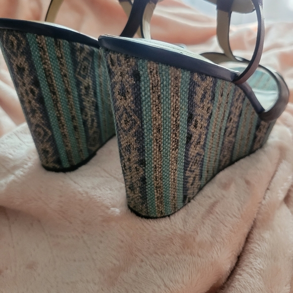 Naturalizer Sherrie T-strap Wedge Size 10 - Picture 4 of 10